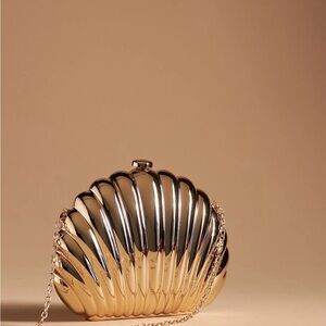 Maeve by Anthropologie Seashell Clutch in gold w/detachable gold chain strap